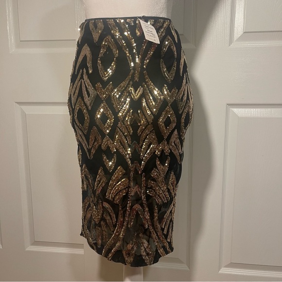 A’Gaci Black and Gold Sequin Dress Size Small - Picture 3 of 4